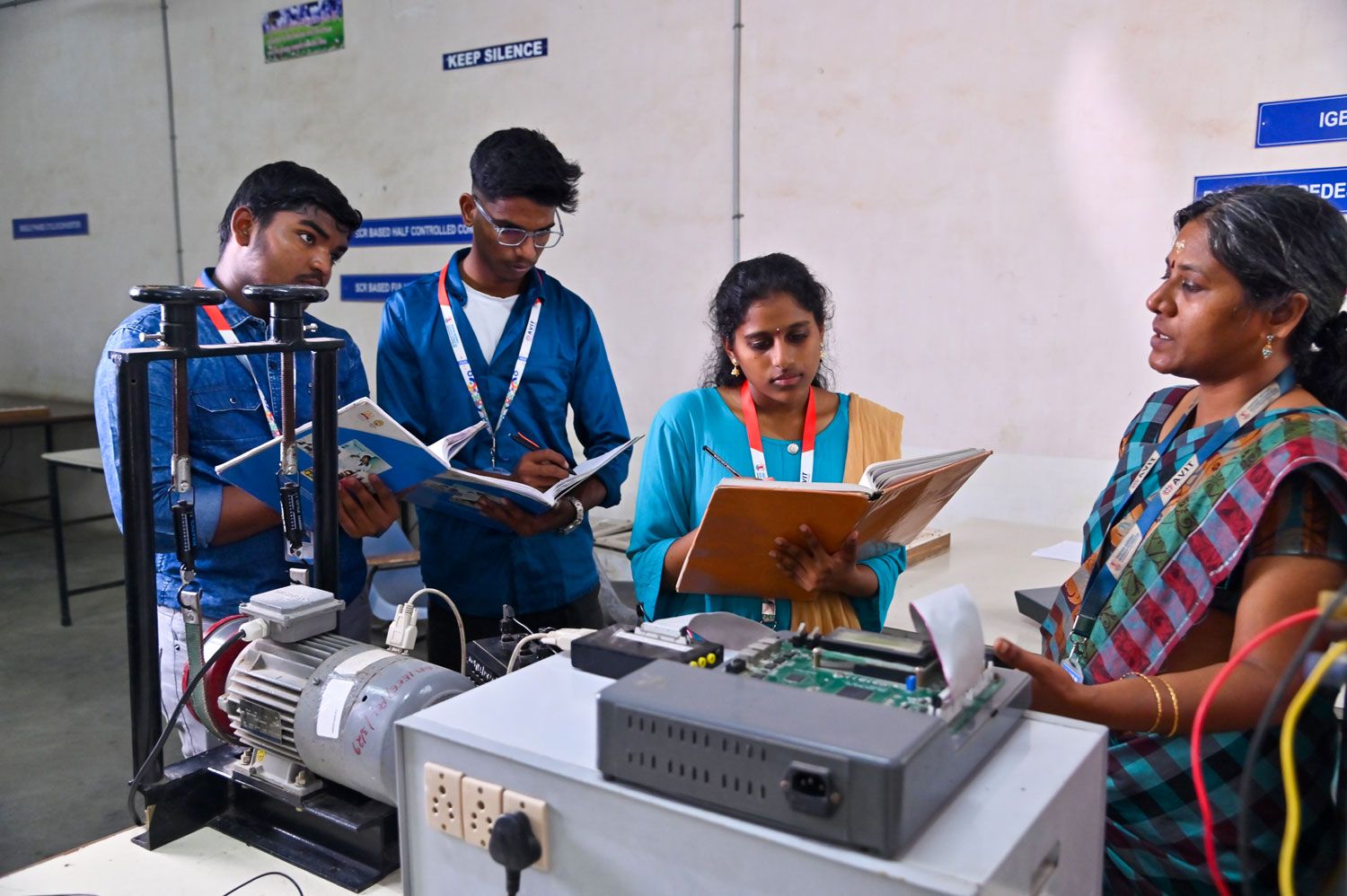  Power Electronics and Devices Laboratory